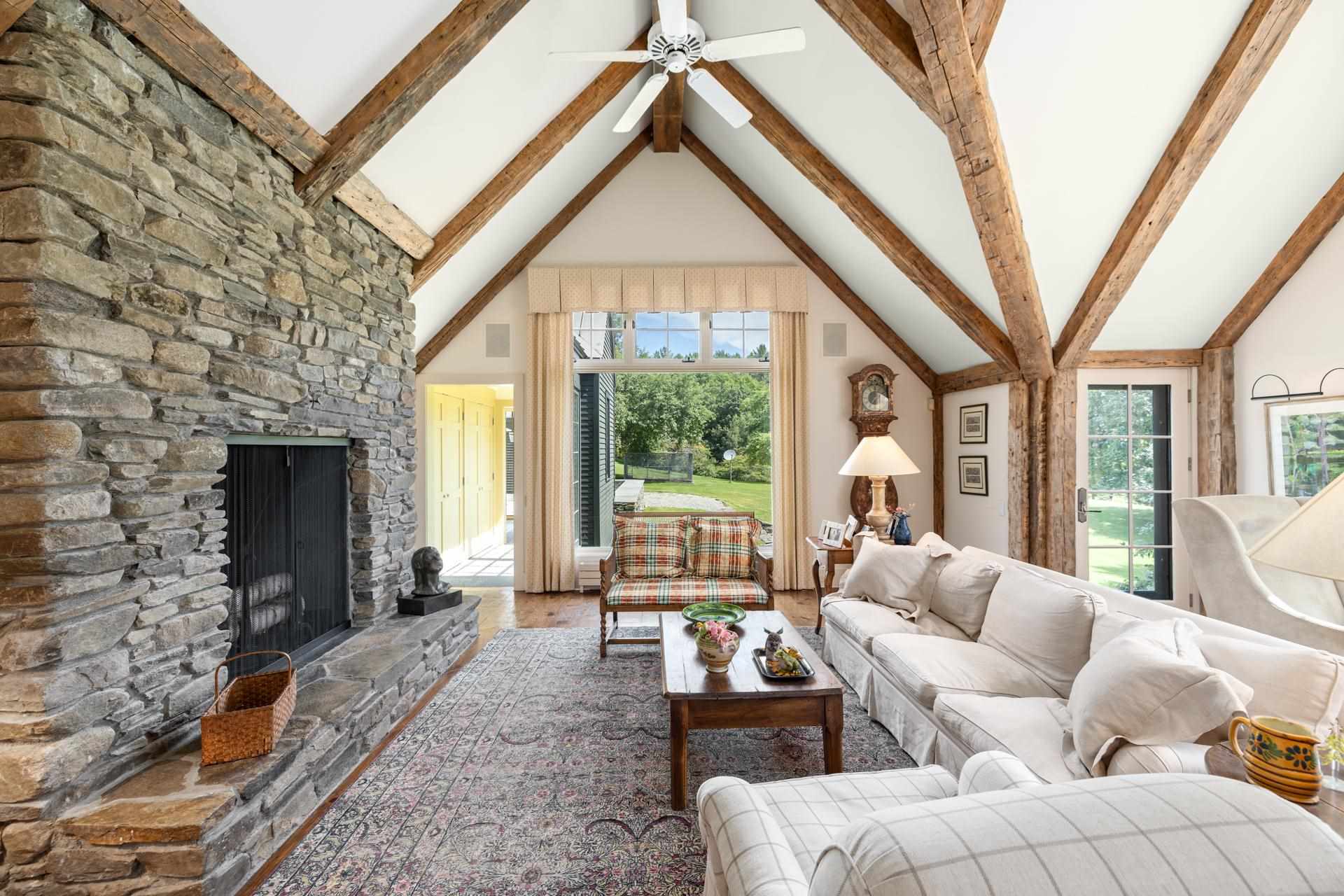 1046 Beaver Meadow Road Norwich, VT 05055 - Photo 8 of 40