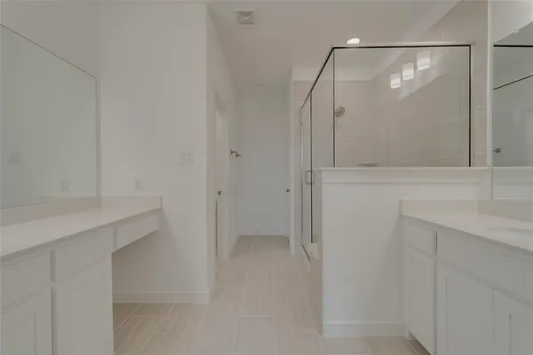 $2,550 | 659 Trail Side Drive, Lewisville, TX 75067