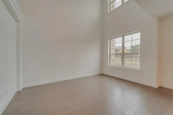 $2,550 | 659 Trail Side Drive, Lewisville, TX 75067