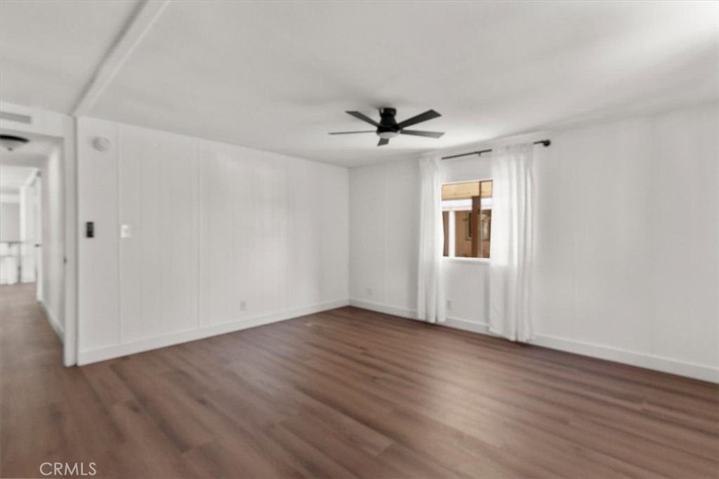 300 North Rampart Street, Unit 127 Orange, CA 92868 - Photo 22 of 29