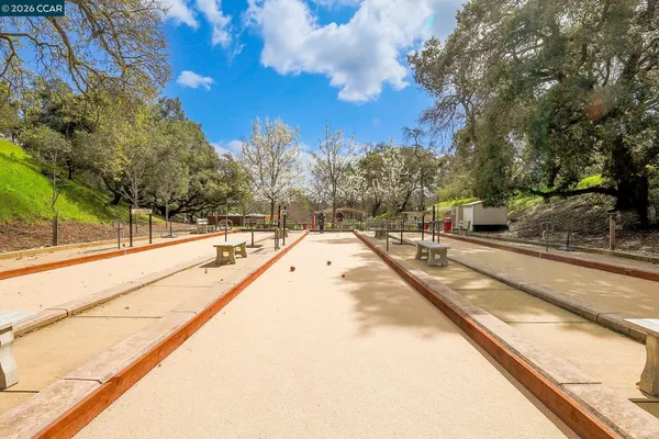 $695,000 | 1145 Leisure Lane, Unit 2, Walnut Creek, CA 94595
