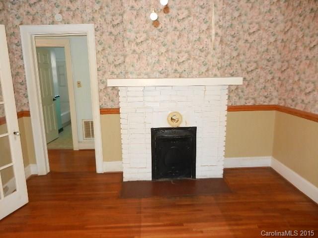 808 Cathey Road Charlotte, NC 28214 - Photo 3 of 18 Gallery Image 3