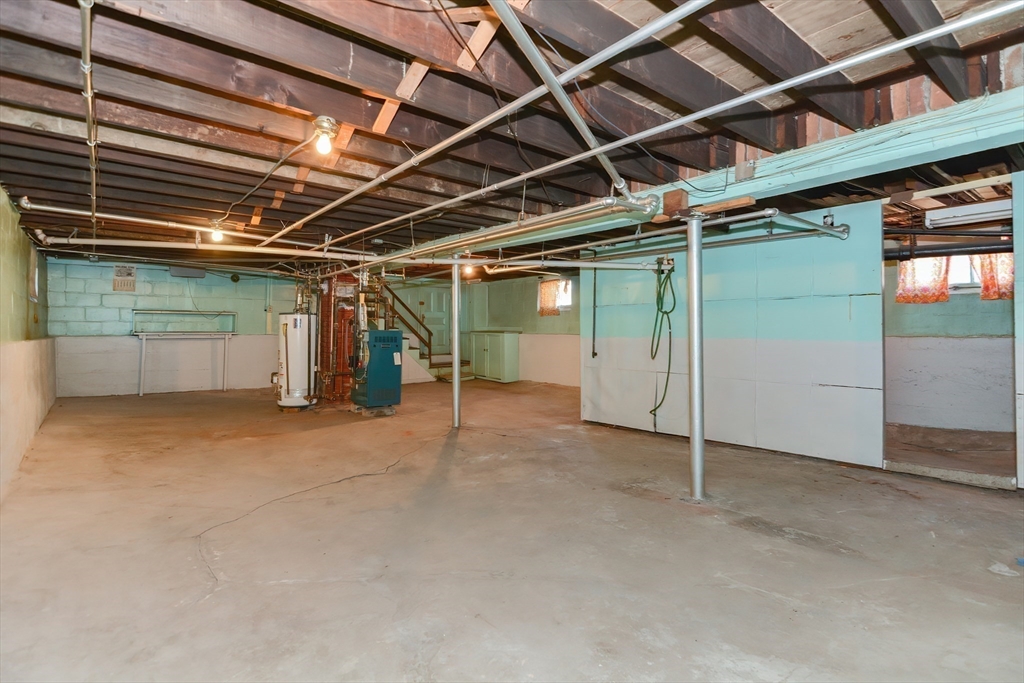 36 Wesmur Road Malden, MA 02148 - Photo 31 of 34 Gallery Image 31