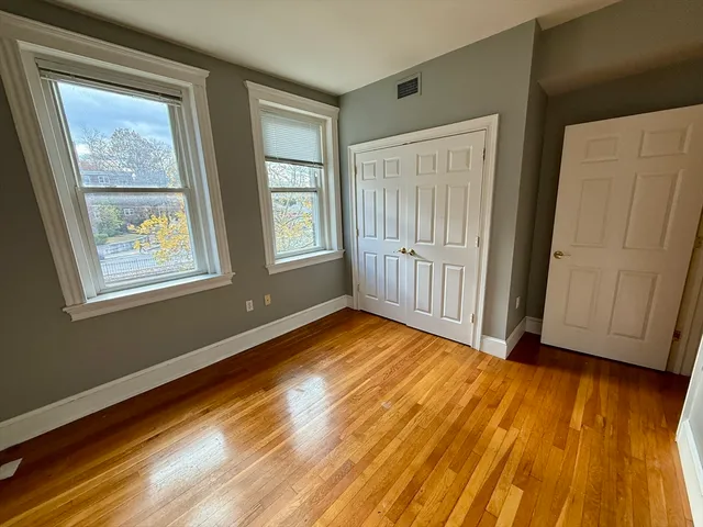 $3,000 | 2025 Commonwealth Avenue, Unit 6, Boston, MA 02135