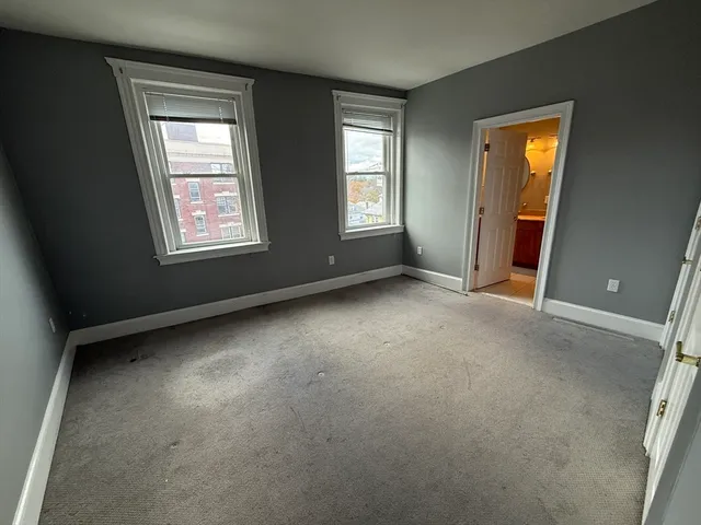 $3,000 | 2025 Commonwealth Avenue, Unit 6, Boston, MA 02135