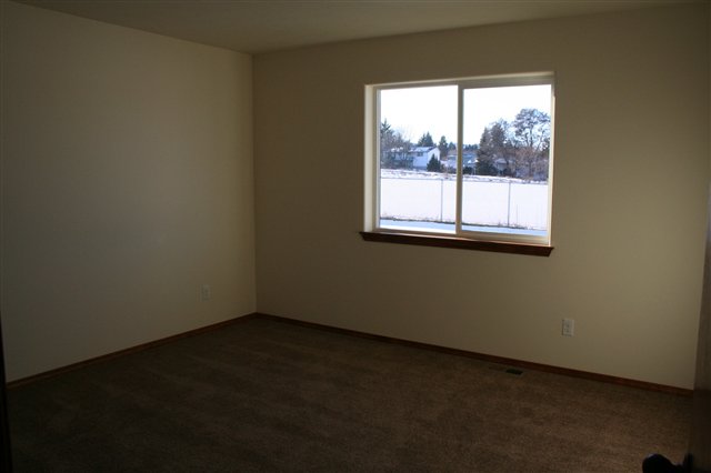 1007 South Mamer Road Spokane Valley, WA 99216 - Photo 8 of 9
