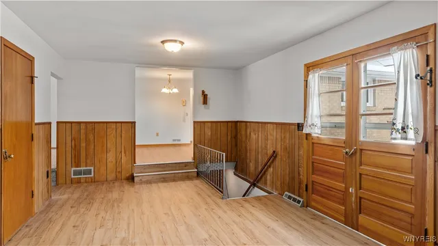 $249,500 | 59 Cresthaven Drive, West Seneca, NY 14224