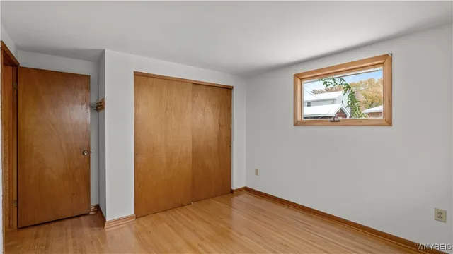 $249,500 | 59 Cresthaven Drive, West Seneca, NY 14224