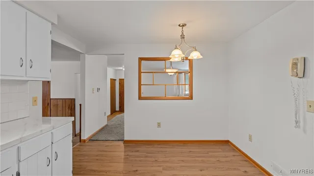 $249,500 | 59 Cresthaven Drive, West Seneca, NY 14224