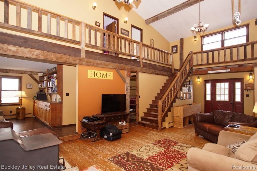 3215 Argentine Road Howell, MI 48855 - Photo 3 of 22 Open Foyer