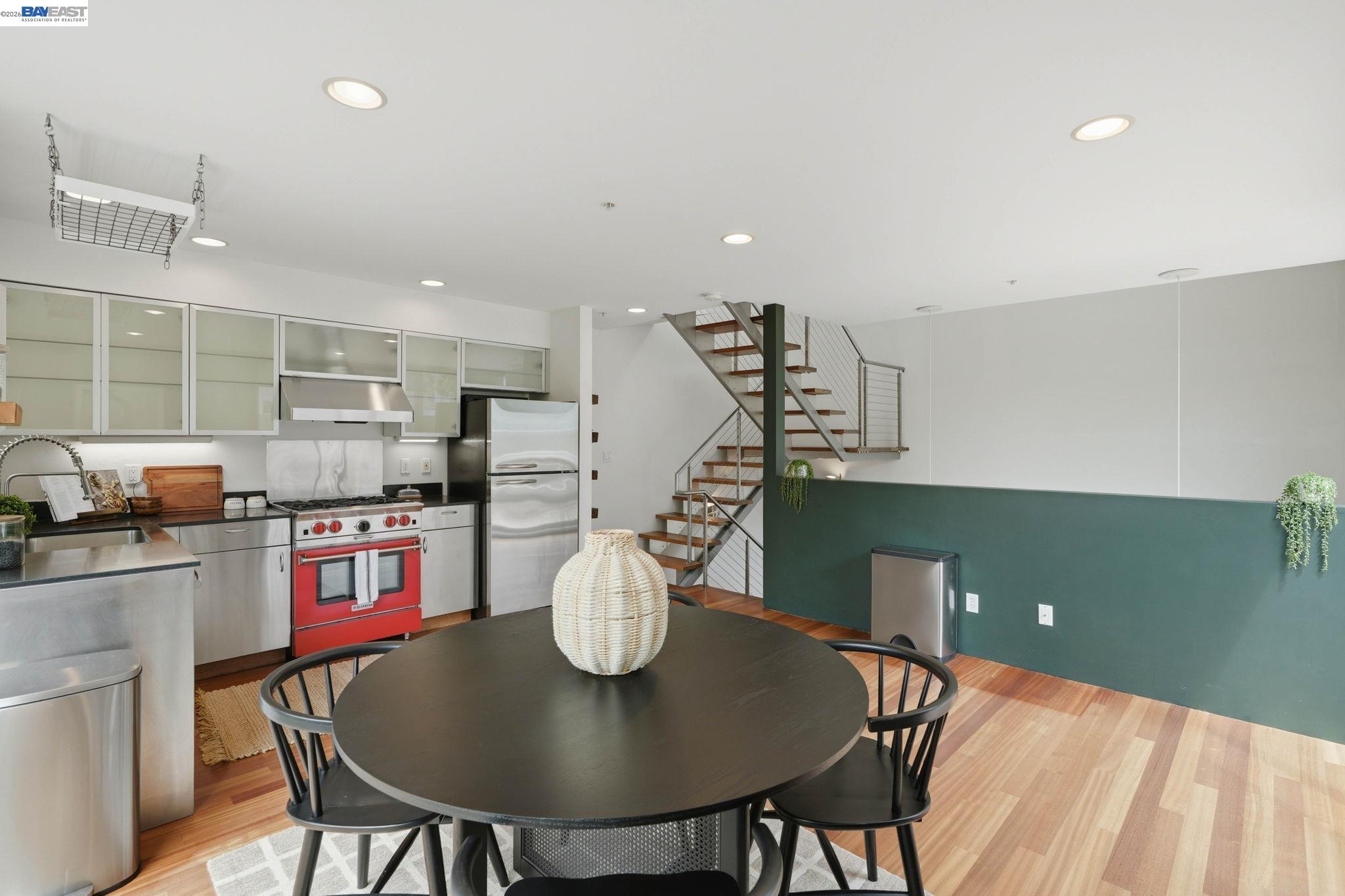2709 Tenth Street, Unit D Berkeley, CA 94710 - Photo 35 of 67