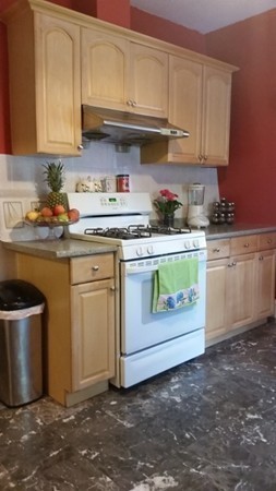 20 Rockland Avenue, Unit 3 Malden, MA 02148 - Photo 8 of 17