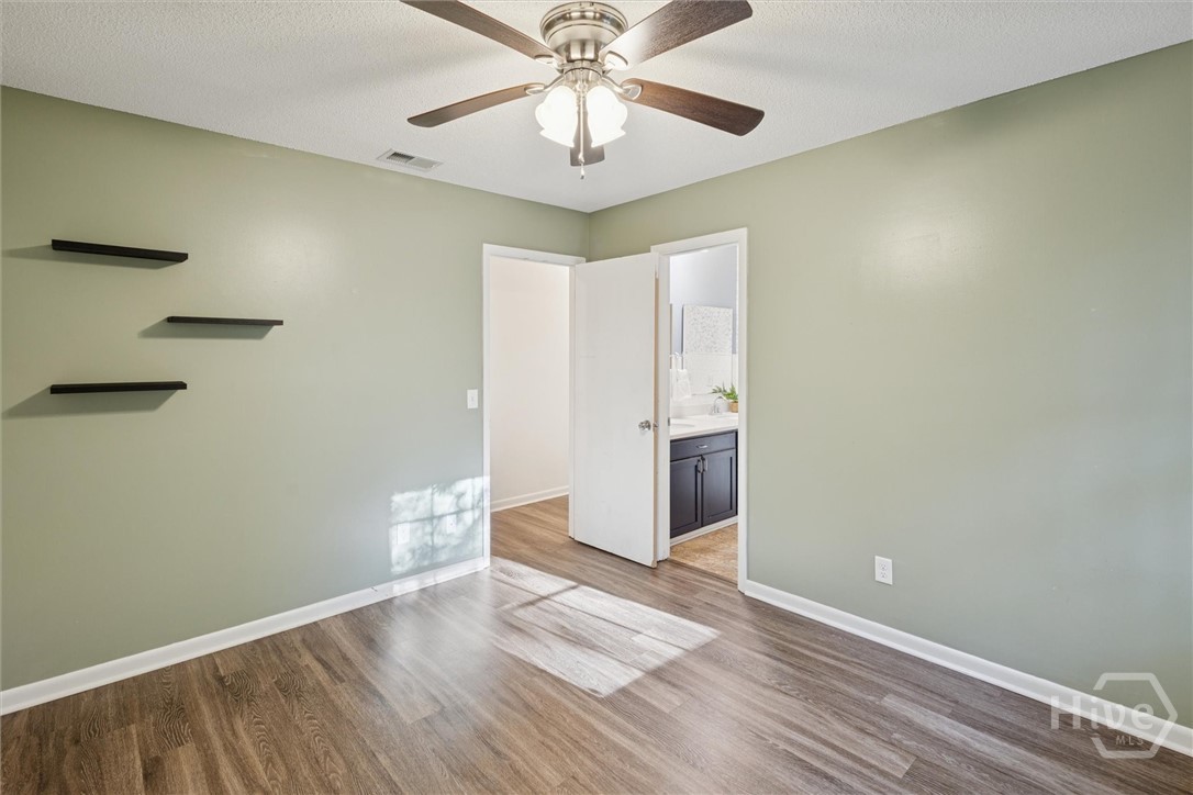 910 Kings Road Hinesville, GA 31313 - Photo 17 of 43 Gallery Image 17
