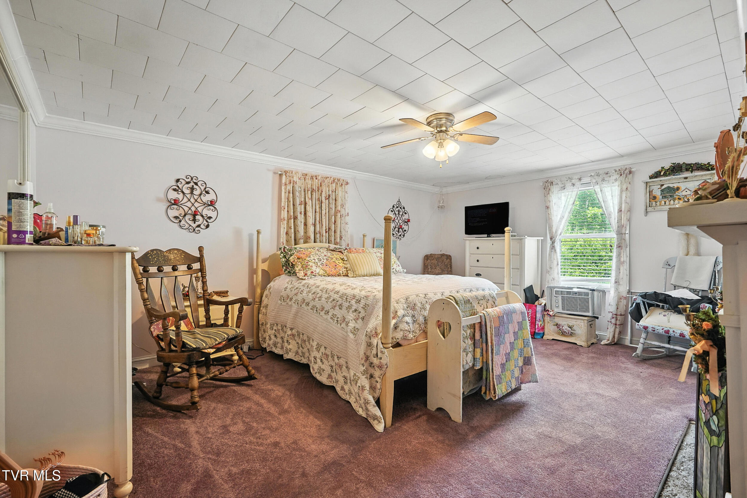 810 Big Dry Run Road Mountain City, TN 37683 - Photo 19 of 41 24_046_dsc00290