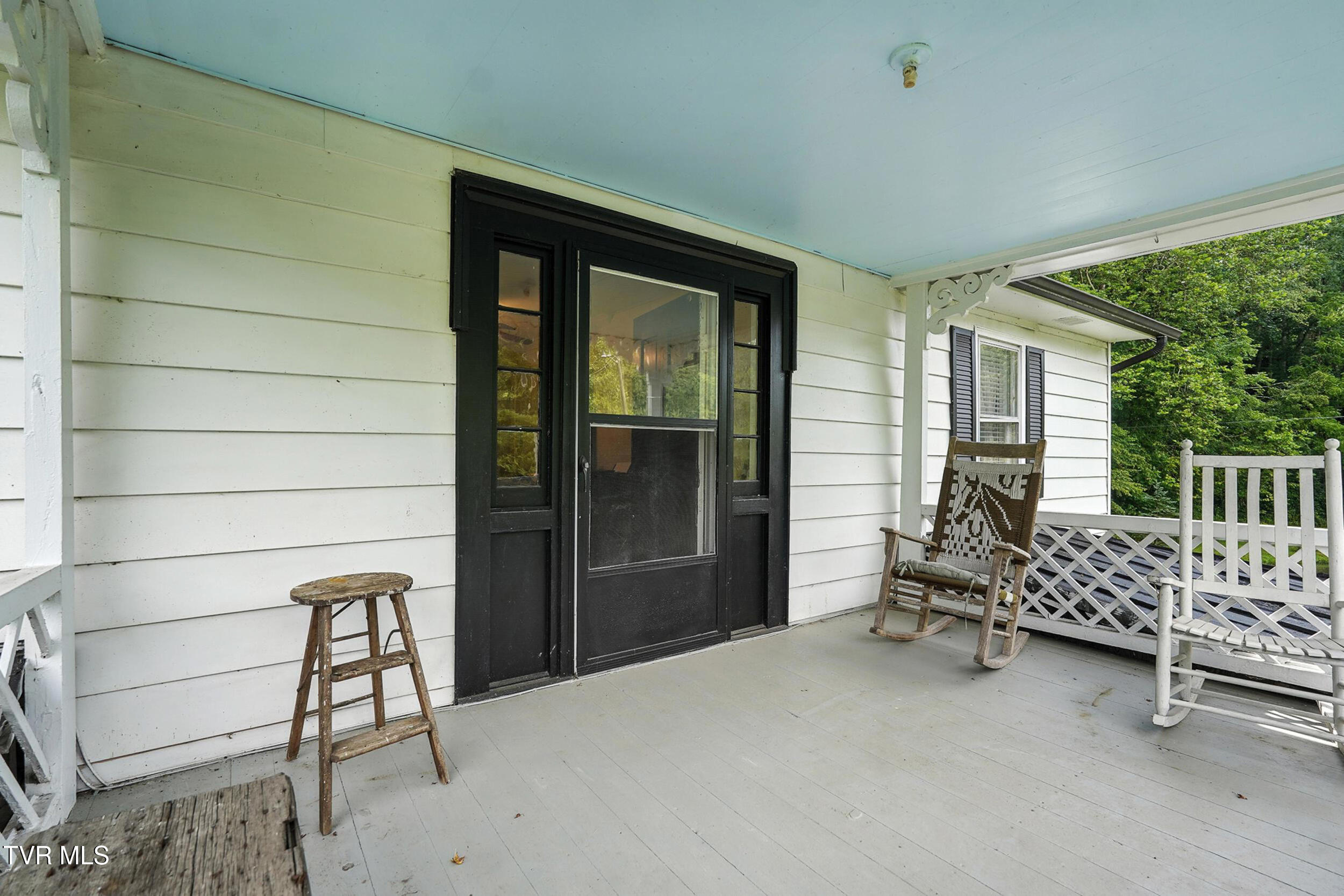 810 Big Dry Run Road Mountain City, TN 37683 - Photo 27 of 41 32_033_dsc00305