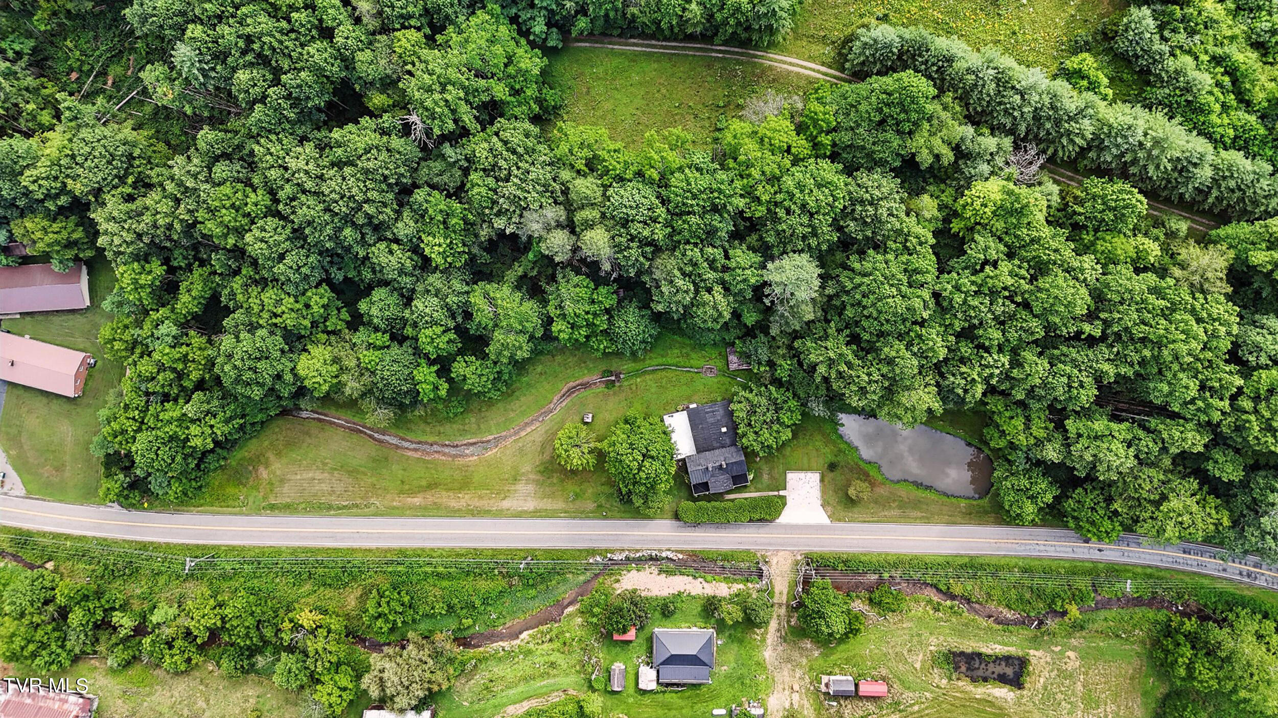 810 Big Dry Run Road Mountain City, TN 37683 - Photo 41 of 41 46_005_dji_20250716165328_0093_d