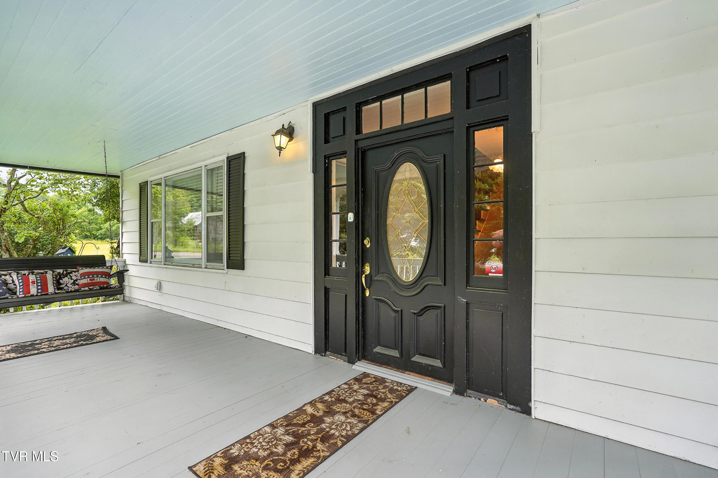 810 Big Dry Run Road Mountain City, TN 37683 - Photo 5 of 41 7_029_dsc00222