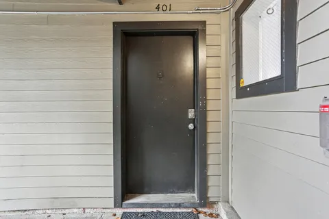 $264,900 | 401 Summit Ridge Place, Unit 401, Nashville, TN 37215