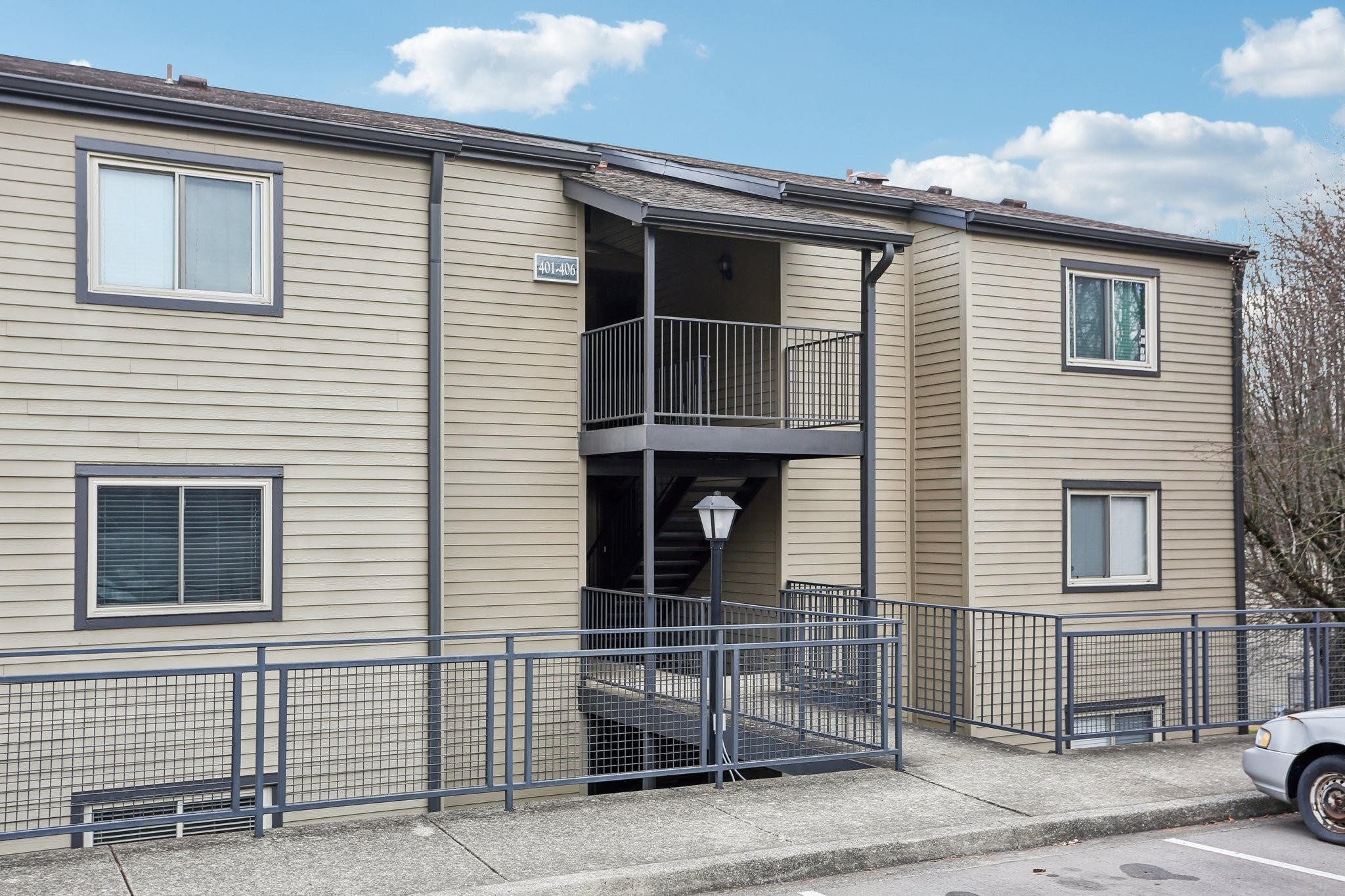 401 Summit Ridge Place, Unit 401 Nashville, TN 37215 - Photo 2 of 31