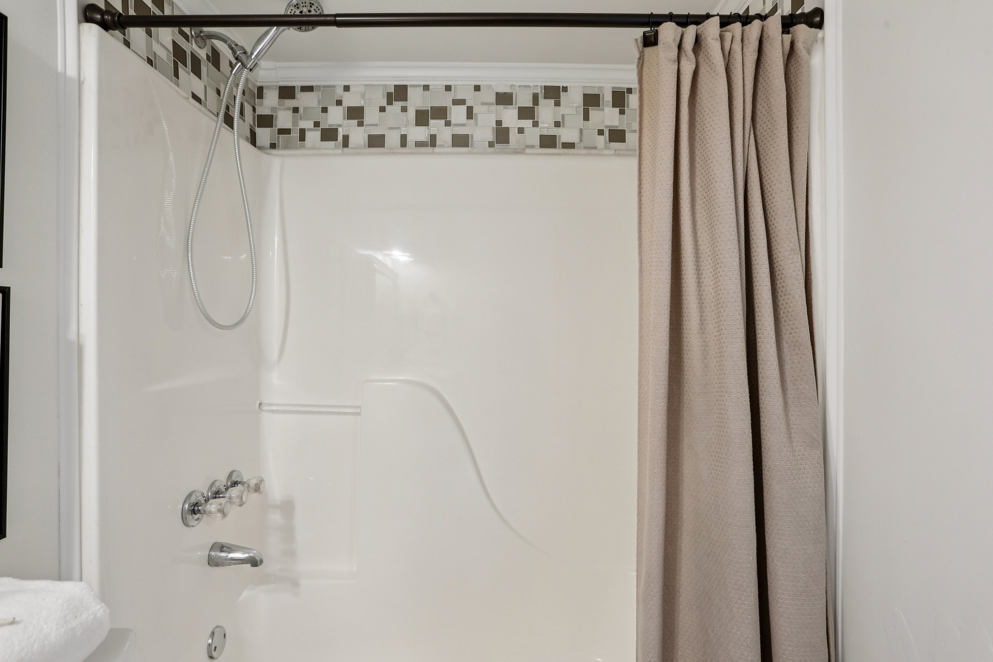 401 Summit Ridge Place, Unit 401 Nashville, TN 37215 - Photo 27 of 31