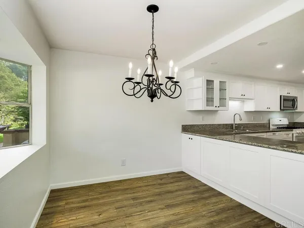 $639,000 | 1718 Tecalote Drive, Unit 14, Fallbrook, CA 92028