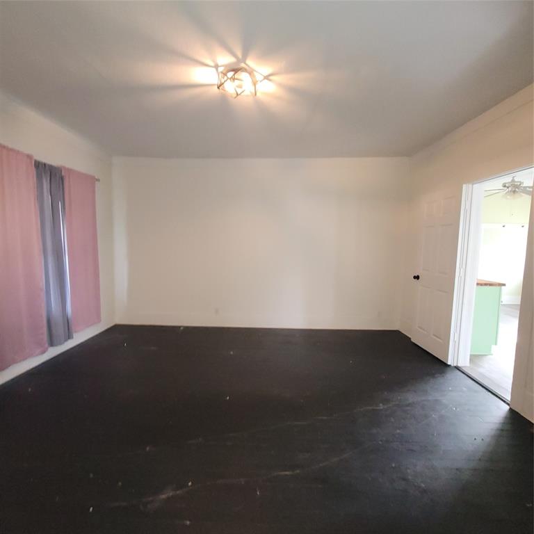 410 Southwest 3rd Street Kerens, TX 75144 - Photo 18 of 21
