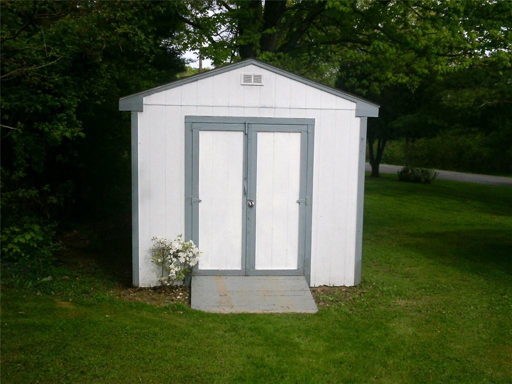 1816 Rombold Road Hermitage, PA 16148 - Photo 12 of 12