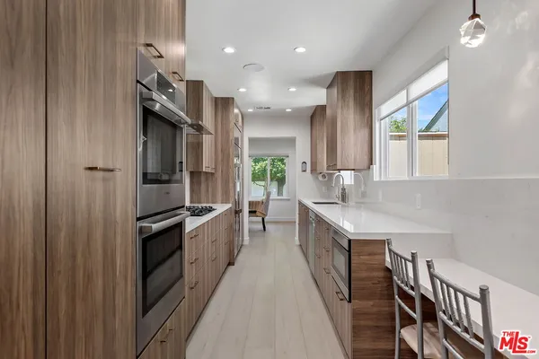 $11,500 | 12849 Tiara Street, North Hollywood, CA 91607