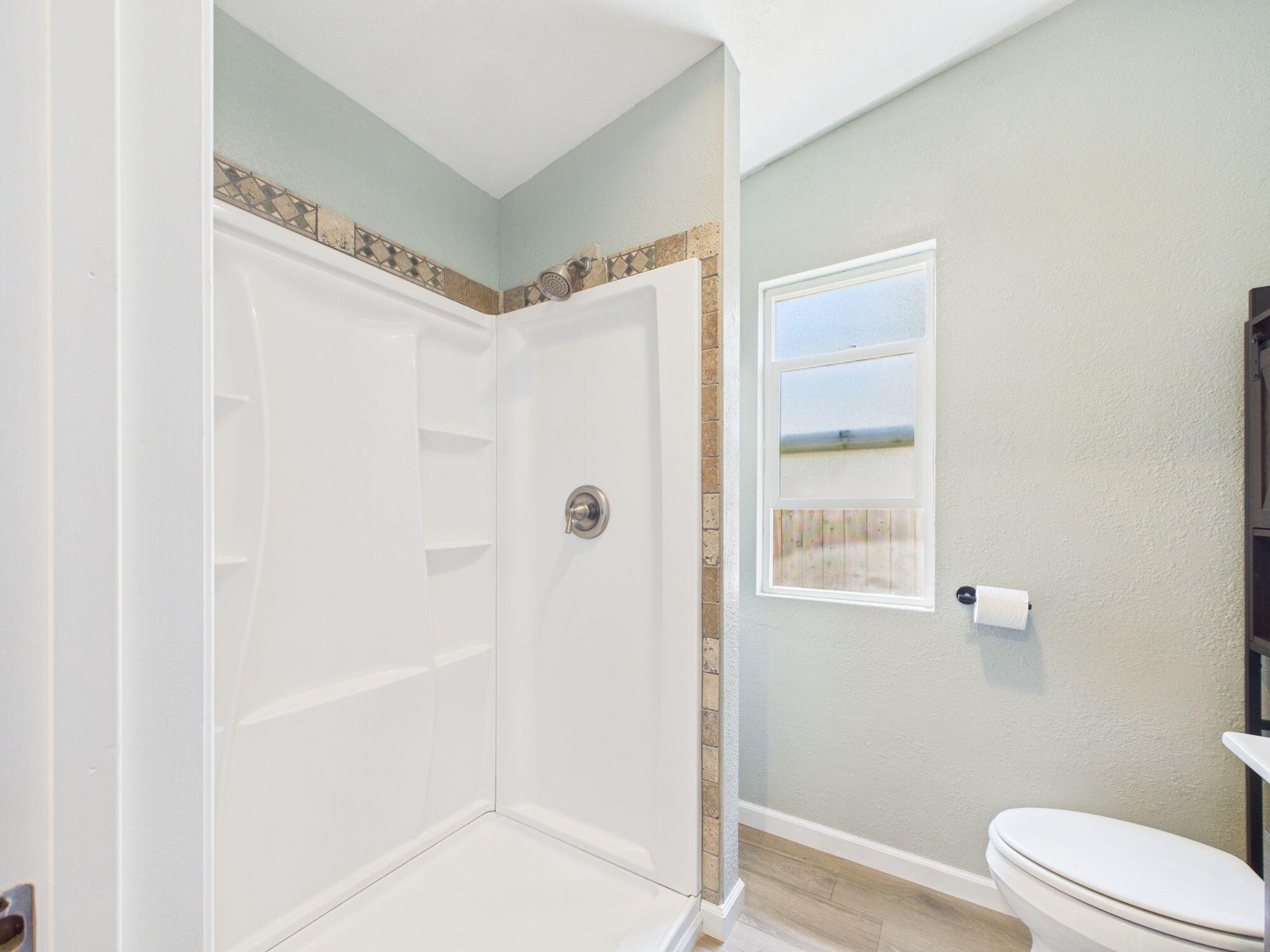 175 Davis Street Rio Dell, CA 95562 - Photo 17 of 25