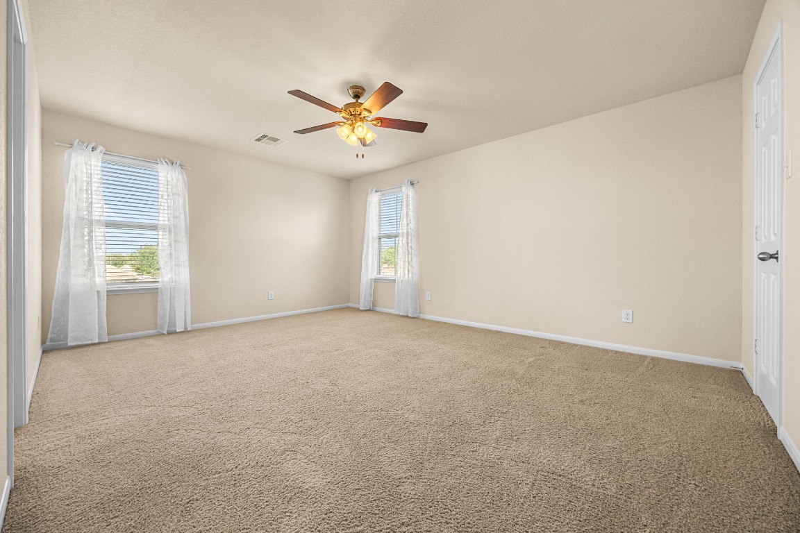 2922 Coachmaker Trail Rosenberg, TX 77471 - Photo 16 of 29 Huge secondary bedroom upstairs!