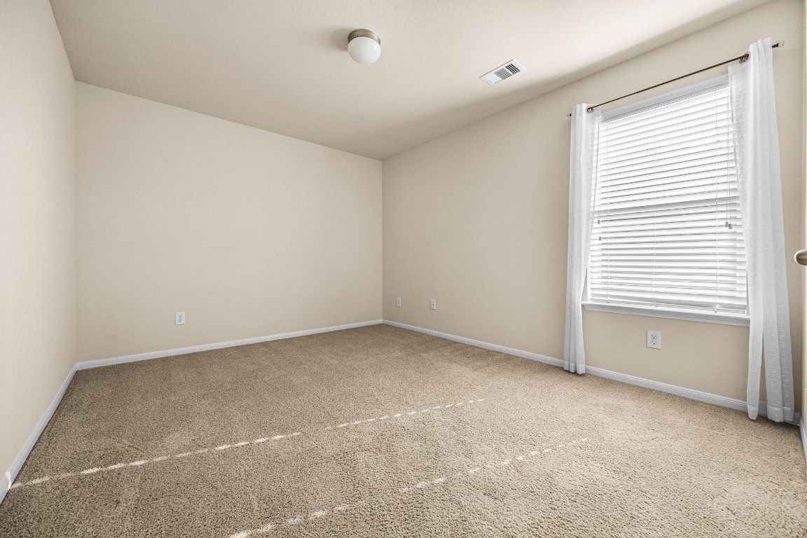 2922 Coachmaker Trail Rosenberg, TX 77471 - Photo 19 of 29 Upstairs bedroom.