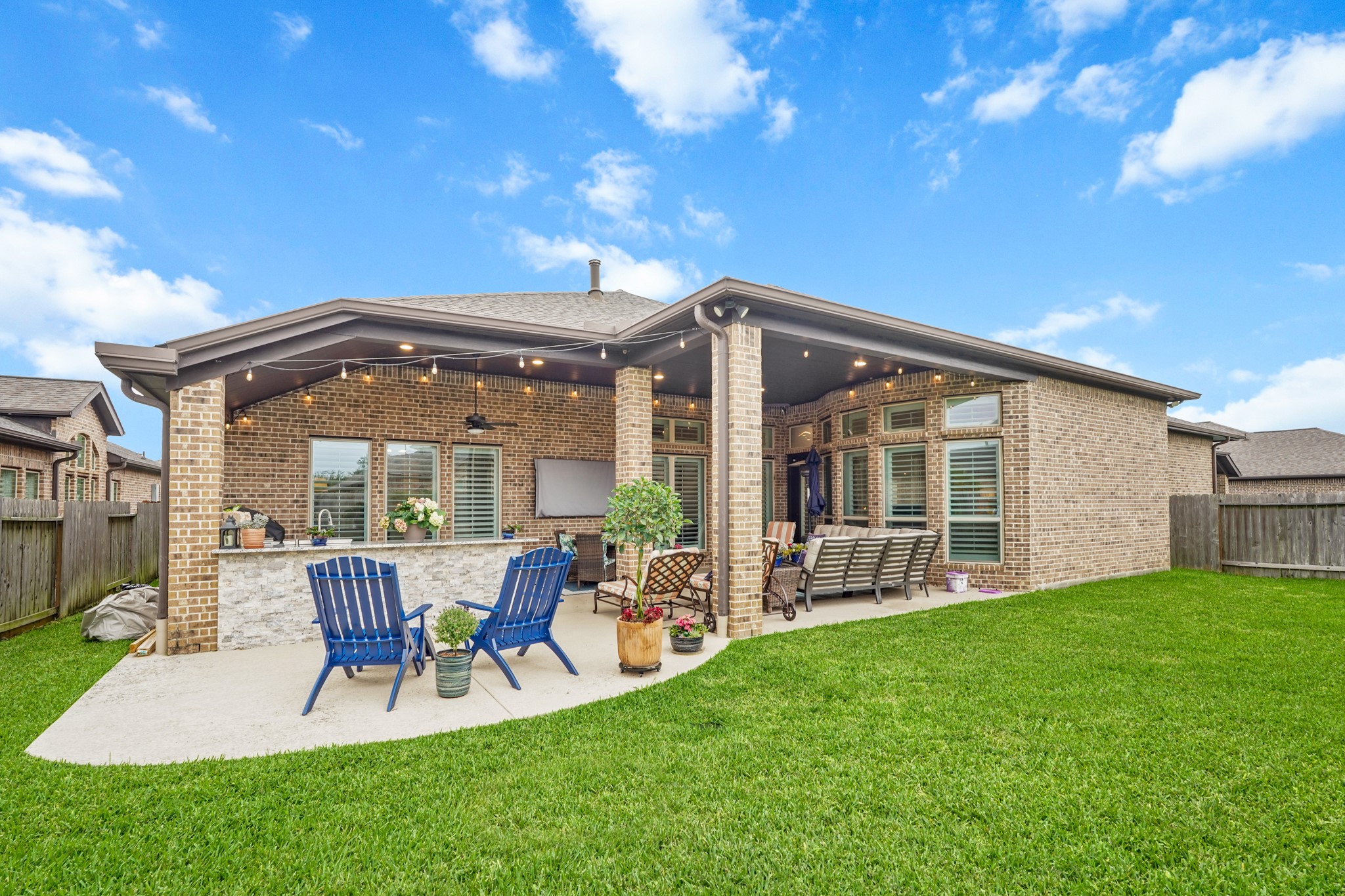 809 Sage Way Lane Friendswood, TX 77546 - Photo 21 of 22 Rear