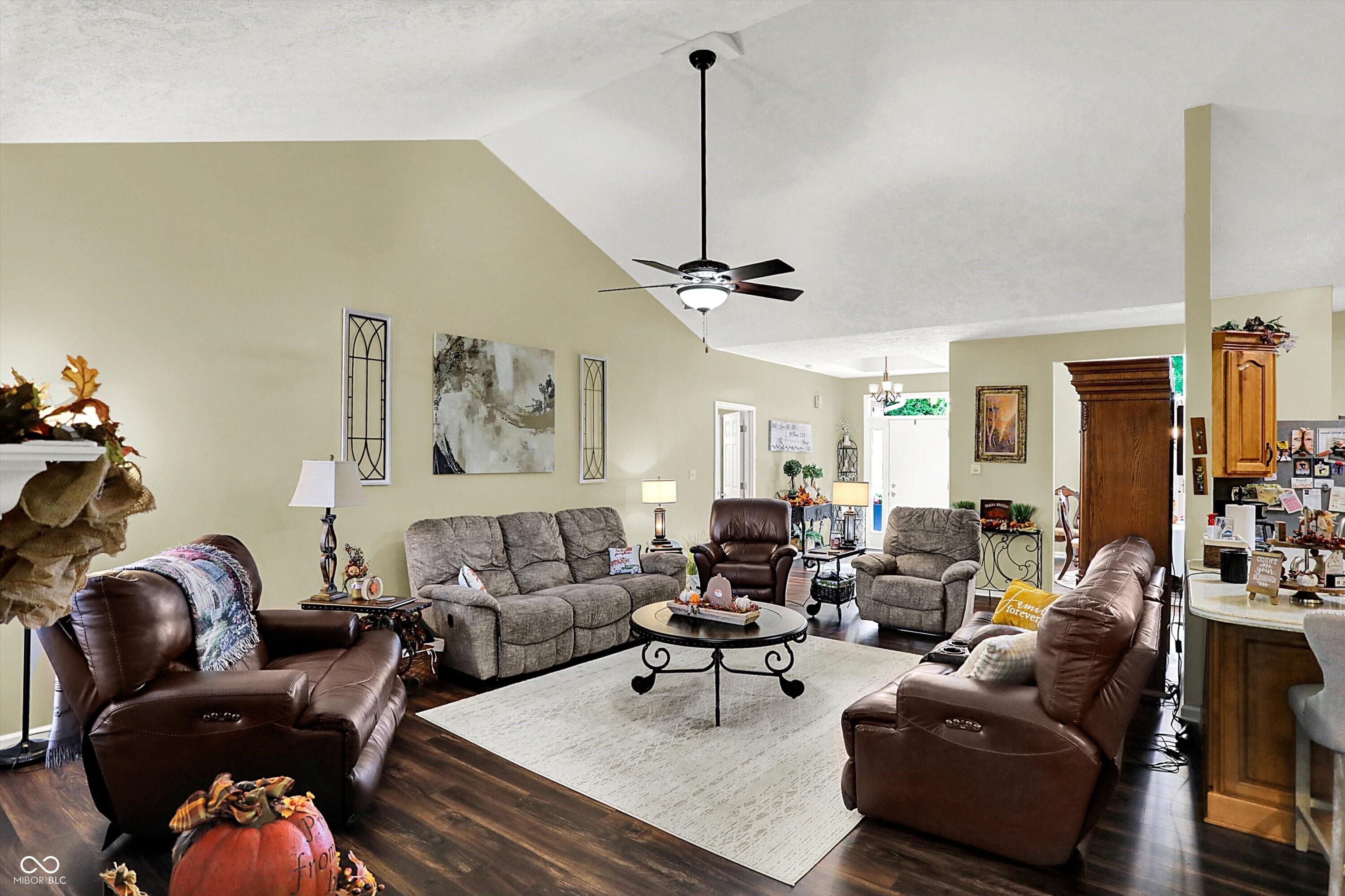 1502 Sutton Street Alexandria, IN 46001 - Photo 7 of 59