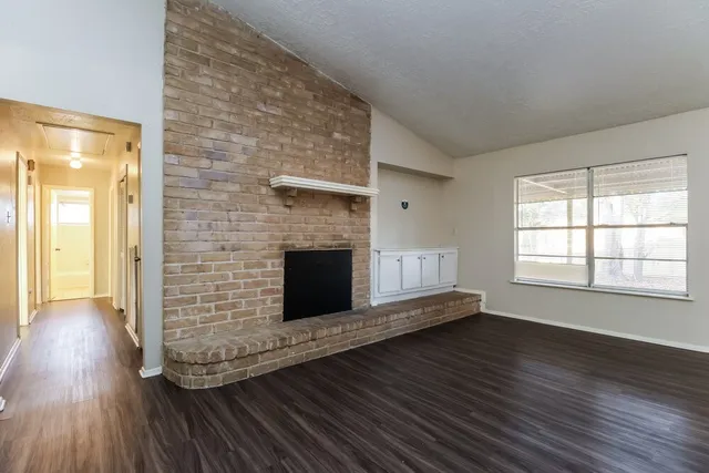 $1,630 | 8419 Old Meadow Lane, Houston, TX 77064