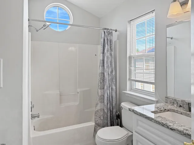 $3,400 | 100 La Mesa Court, Egg Harbor Township, NJ 08234