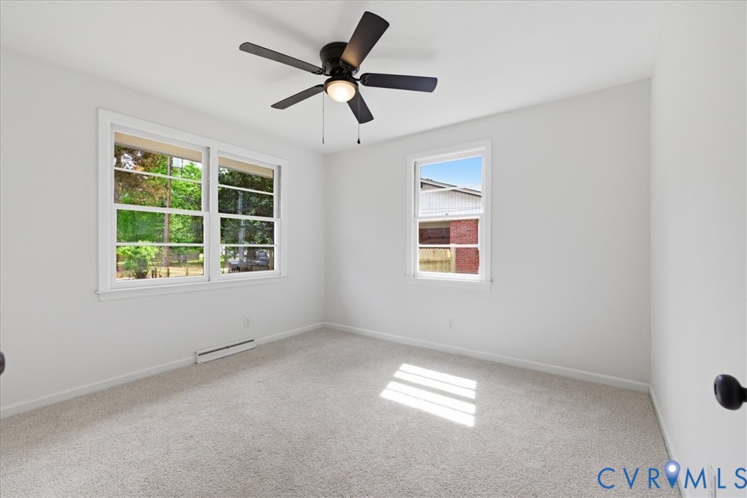 5306 Sterling Road Petersburg, VA 23803 - Photo 17 of 39 an empty room with a window
