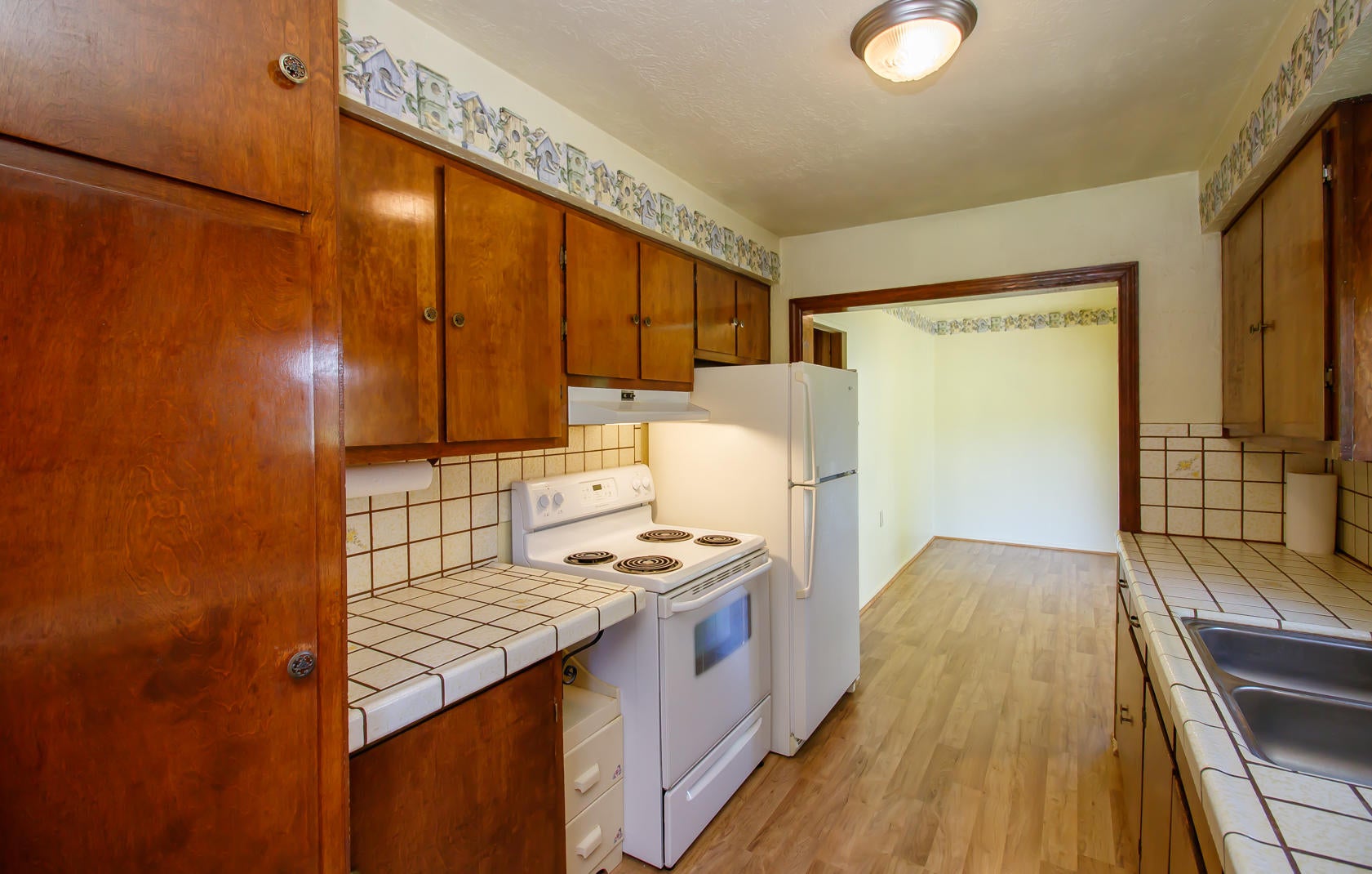 5161 Gebhard Road Central Point, OR 97502 - Photo 7 of 27 7