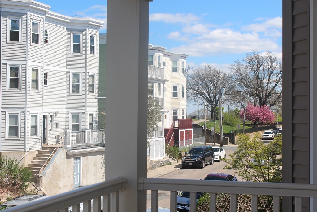 35 Mt Ida Road, Unit 2 Boston, MA 02122 - Photo 16 of 28 Gallery Image 16