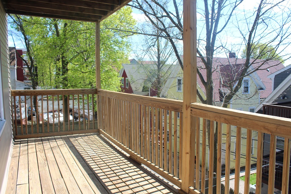 35 Mt Ida Road, Unit 2 Boston, MA 02122 - Photo 20 of 28 Gallery Image 20