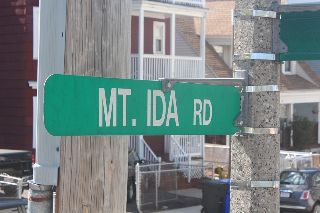 35 Mt Ida Road, Unit 2 Boston, MA 02122 - Photo 27 of 28 Gallery Image 27
