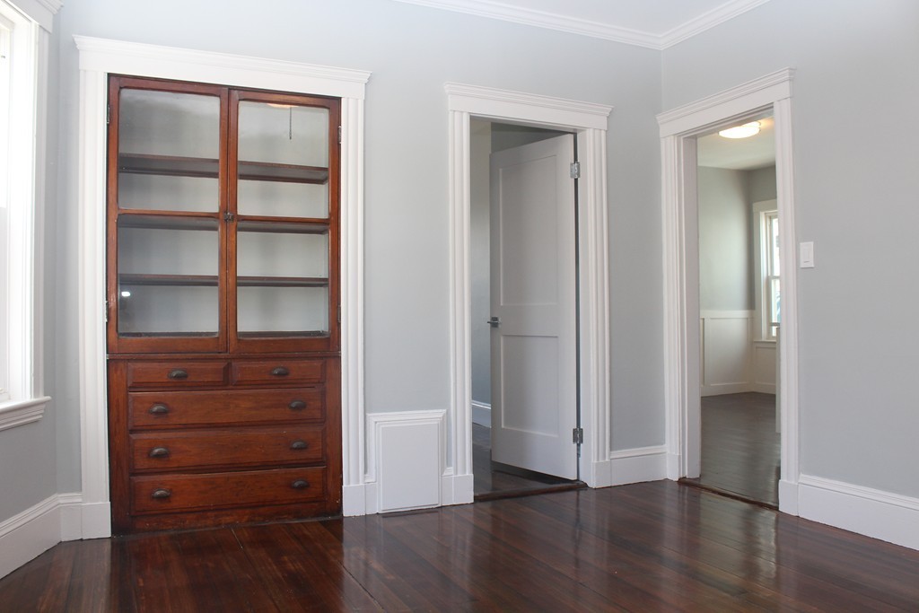 35 Mt Ida Road, Unit 2 Boston, MA 02122 - Photo 5 of 28 Gallery Image 5