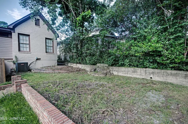 $275,000 | 901 Fairview Street, Jackson, MS 39202