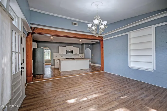 $275,000 | 901 Fairview Street, Jackson, MS 39202