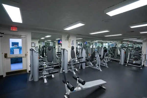 $6,300 | 4717 Majorca Way, Oceanside, CA 92056