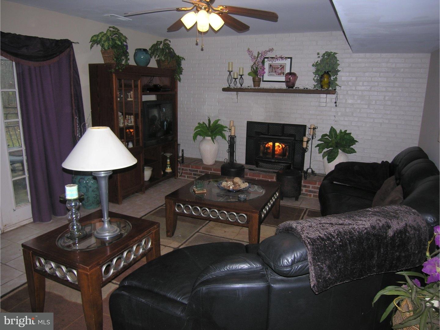 1423 Woodview Road Yardley, PA 19067 - Photo 8 of 24 Family Room