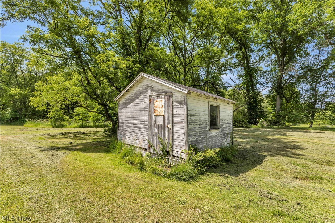 3356 South Leavitt Road Southwest Lordstown, OH 44481 - Photo 30 of 36