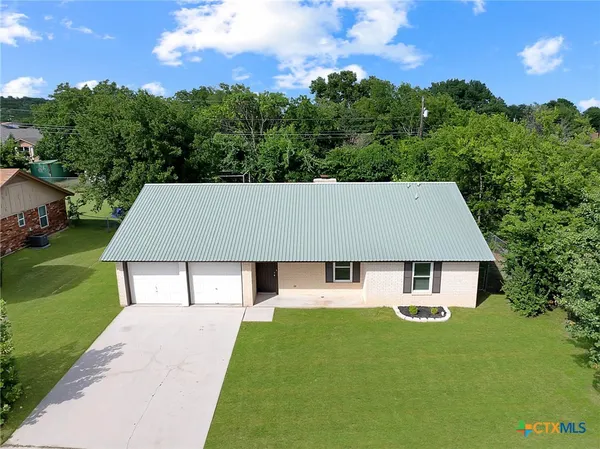 $199,500 | 111 East Hogan Drive, Copperas Cove, TX 76522