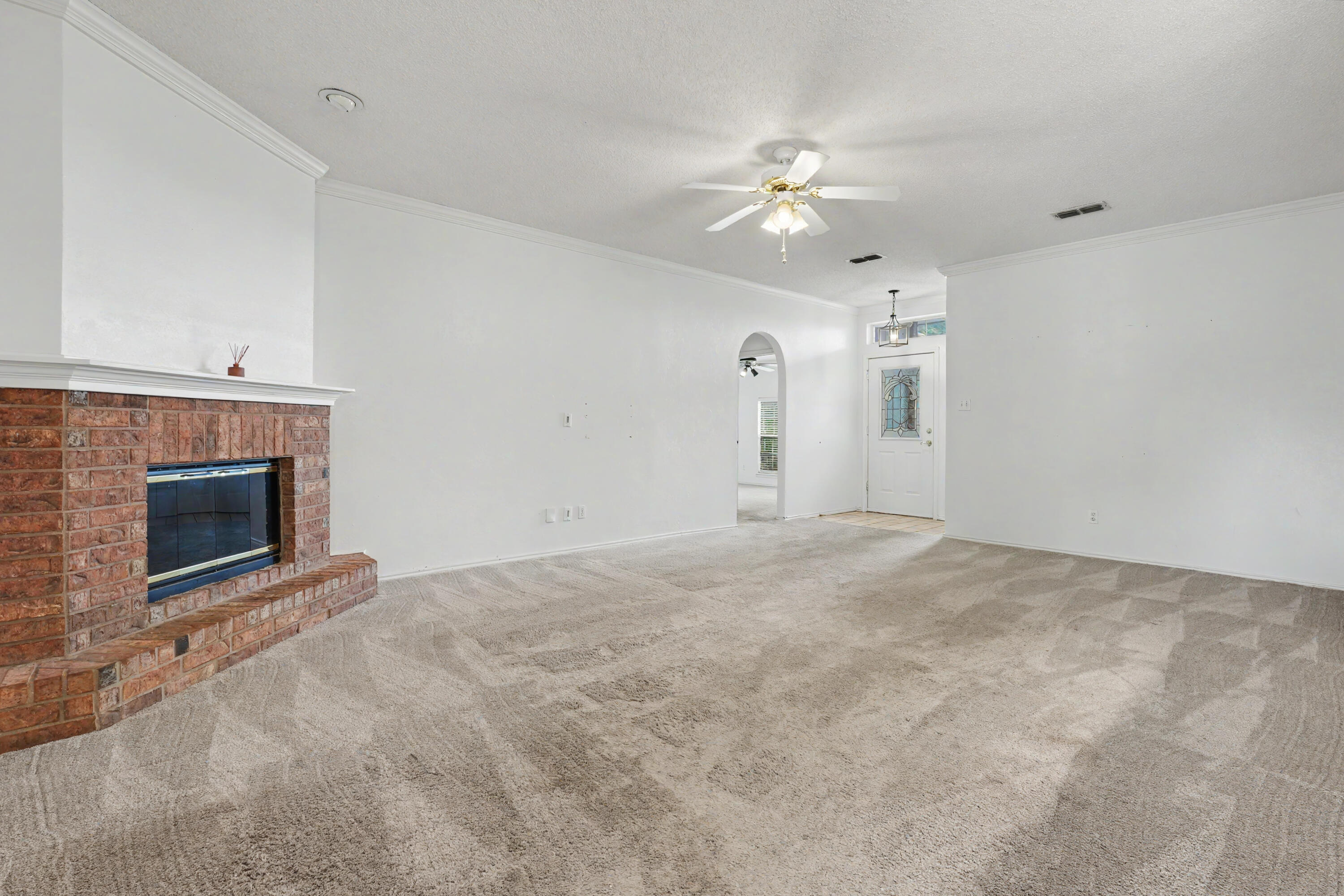 6208 15th Street Lubbock, TX 79416 - Photo 5 of 26 DSC02811