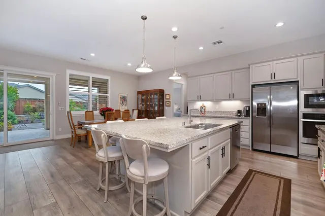 $730,000 | 1350 Laurel Drive, Manteca, CA 95336