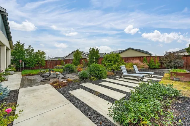 $730,000 | 1350 Laurel Drive, Manteca, CA 95336